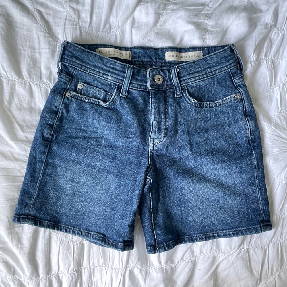 Pilcro and the Letterpress High Rise Skinny Jean Shorts